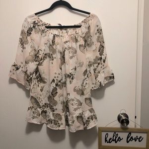 Floral Half-Sleeve Blouse